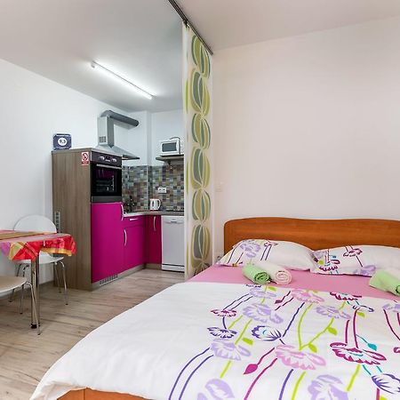 " Apartment"Irina Pula Zewnętrze zdjęcie