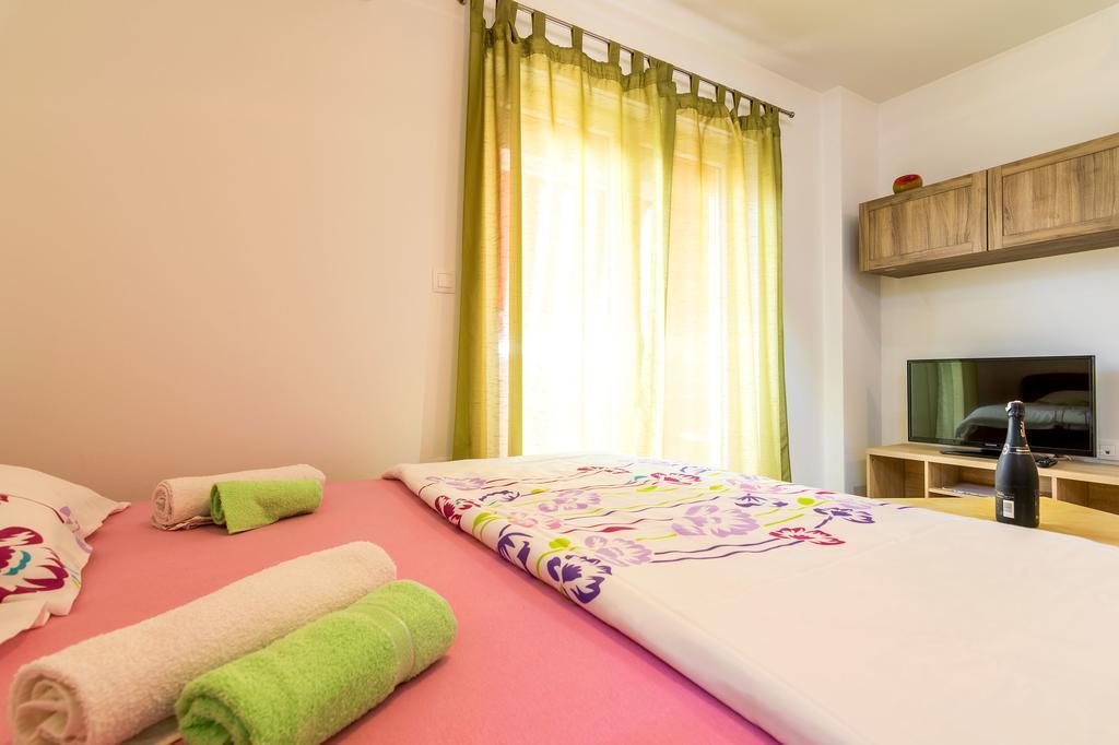 " Apartment"Irina Pula Zewnętrze zdjęcie