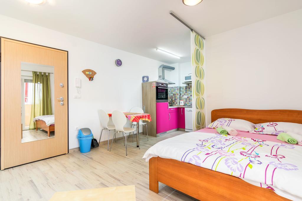 " Apartment"Irina Pula Zewnętrze zdjęcie
